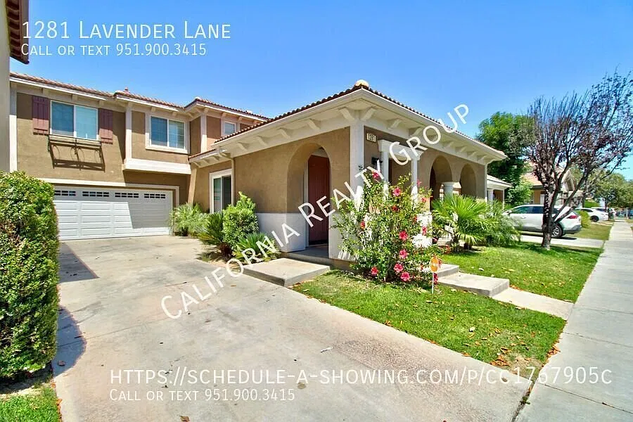 4 bed, 3.0 bath, 2475 sqft, $2,975 — Photo 4