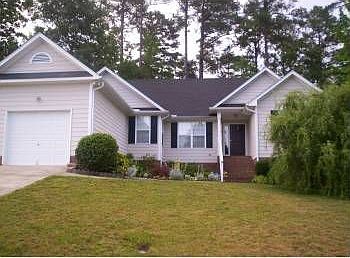 2nd image of 2705 Tryon Pines Dr