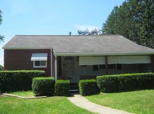 2613 High St, Natrona Heights, PA 15065