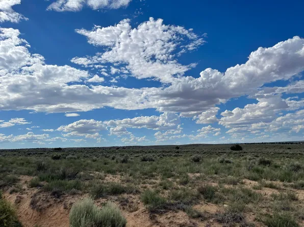 18th Ave SE, Rio Rancho, NM 87144