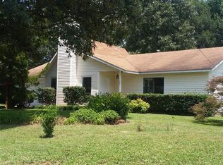 188 Adrian Dr, Stockbridge, GA
