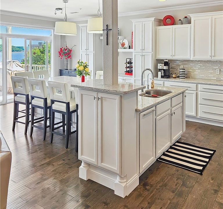 1st image of 5450 Christopher Ln #326