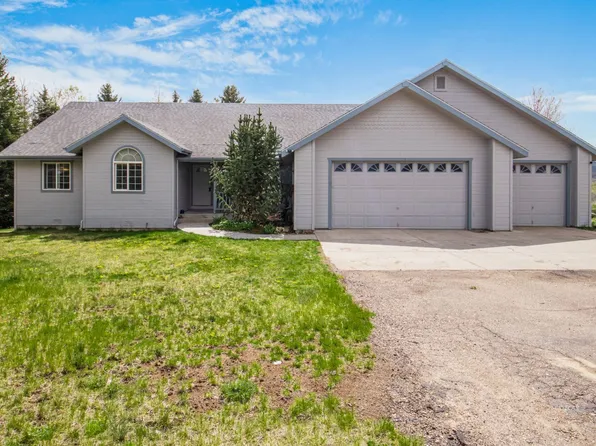 650 Mustang Ln, Spring Creek, NV 89815
