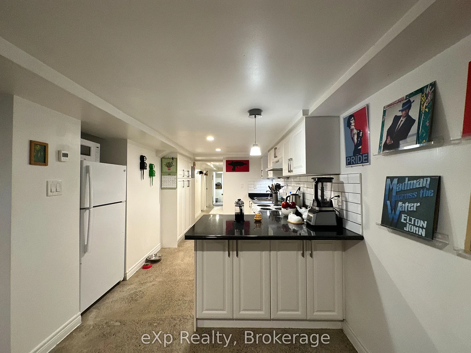 2 bed, $1,950 — Photo 4