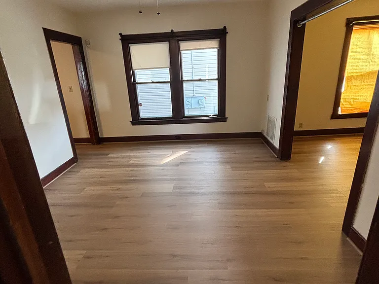 807 Burnet Ave #1 — Photo 3