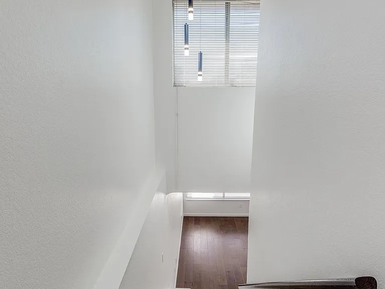 6841 Bellehaven Dr — Photo 16