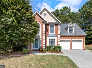 105 Legacy Ct, Woodstock, GA 30189