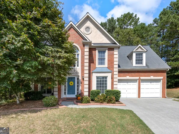 105 Legacy Ct, Woodstock, GA 30189