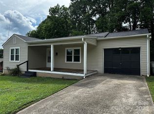 1116 Lenoir Ave SW, Lenoir, NC 28645