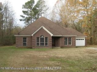 200 S Mullins Rd, Holly Springs, MS 38635