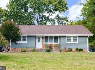 41 Plymouth Rd, Sicklerville, NJ 08081