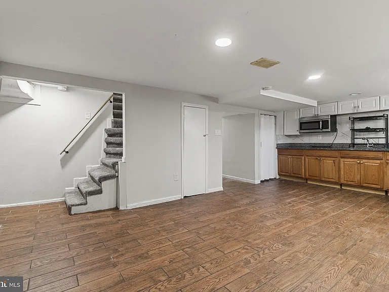 8030 New Riggs Rd — Photo 28