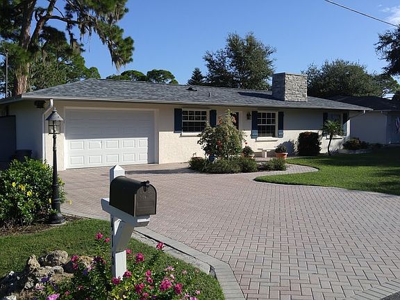 3rd image of 416 Lime Dr
