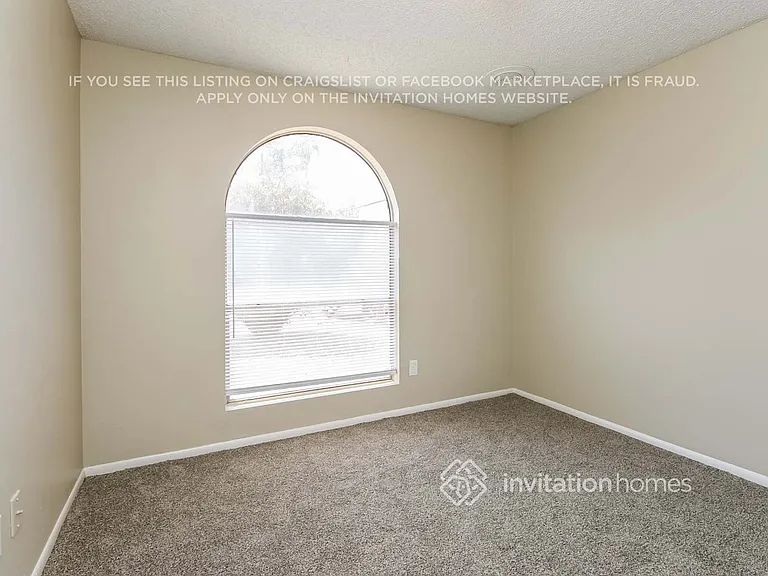 6943 W Hubbell St — Photo 12