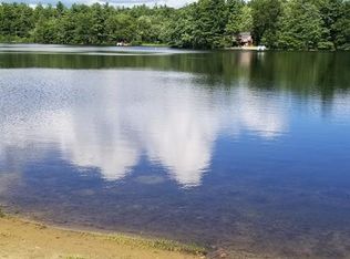 181 Peninsula Dr, Lunenburg, MA 01462