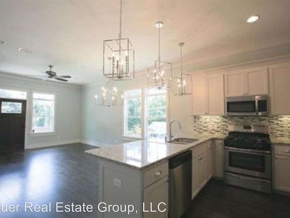 2nd image of 224 W 5th Ave #3