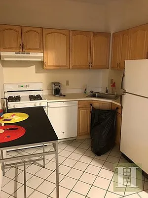 Rented by Halstead Real Estate | media 29