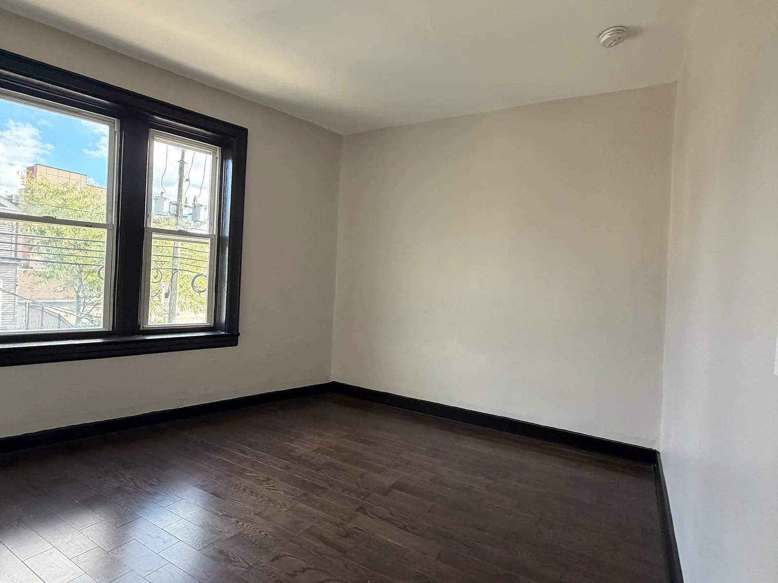 2 bed, 800 sqft, $1,795 — Photo 4
