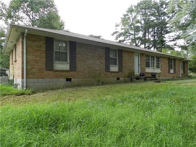 2nd image of 118 Shirley Dr