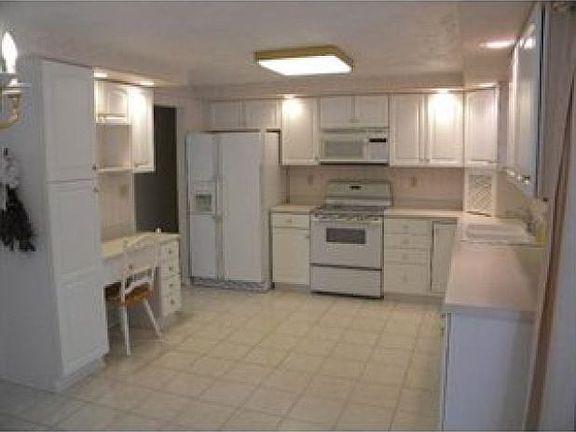 2nd image of 14342 Jane Clair Dr