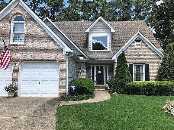 2nd image of 1012 Brentmoor Ln NW