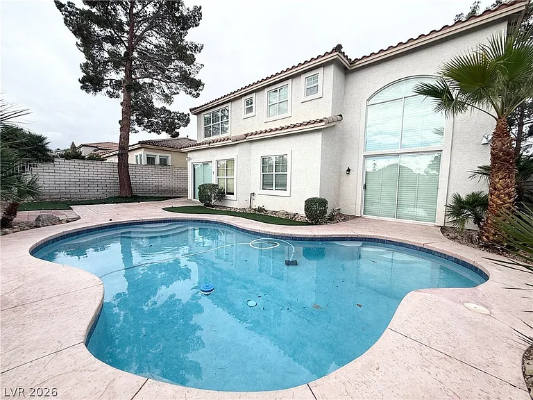 136 Ultra Dr — Photo 17