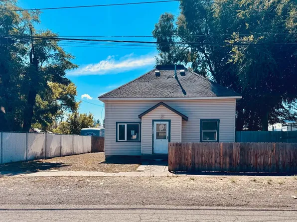 1380 Alder St, Elgin, OR 97827