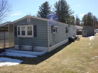 4 First St, Sturbridge, MA 01566