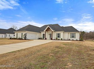 178 Harrell Rd, Pelahatchie, MS 39145
