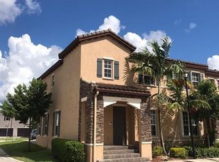 17137 SW 96th St, Miami, FL 33196