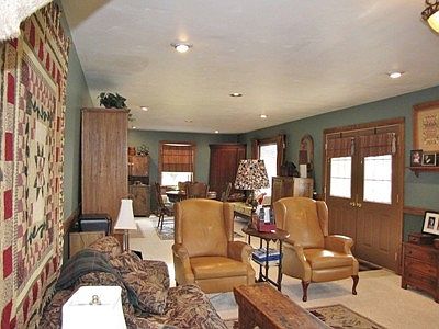 3rd image of 49 Evergreen Ln