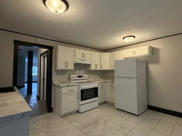 317 Main St, 317 Main St, Cornell, WI 54732