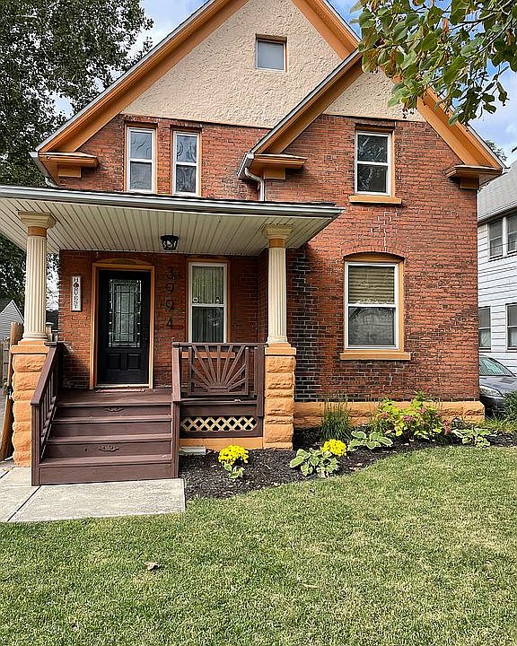 1st image of 3994 E 55th St