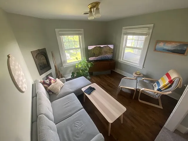 539 Fairview Ave NE — Photo 5