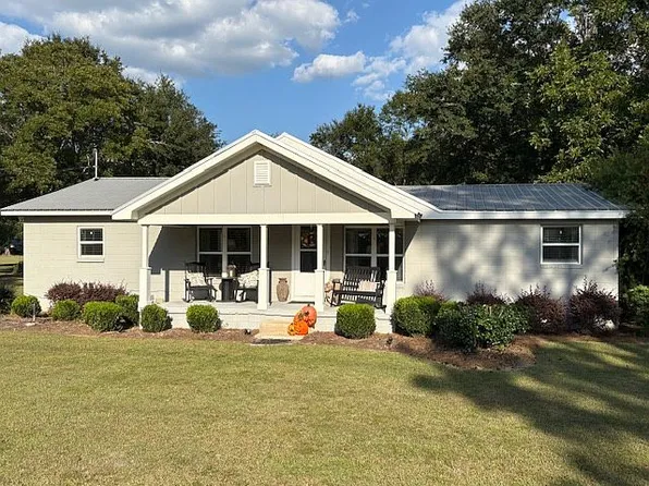 187 Jefferson Rd, Adel, GA 31620