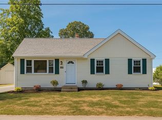 53 Uphill Ave, Warwick, RI 02886