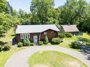 30 Mason St, Pepperell, MA 01463