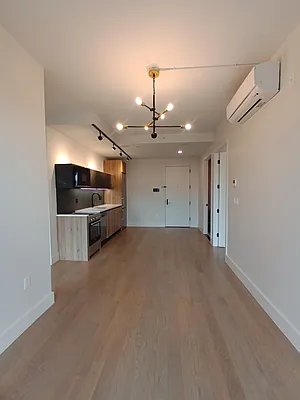 Rented by City Vista Inc | media 59