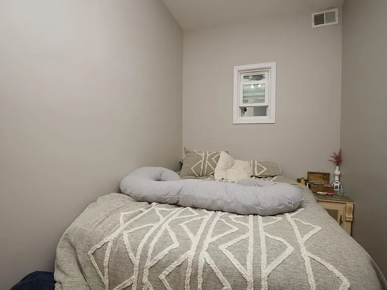 2022 W Augusta Blvd #E04P — Photo 14
