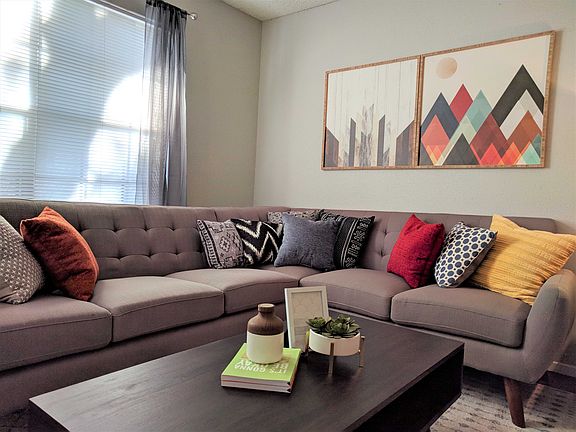 5th image of 2125 Universal City Blvd APT 710