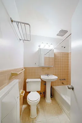 Rented by Douglas Elliman | media 10