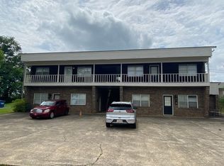 1124 Edmar St APT 3, Oxford, AL 36203