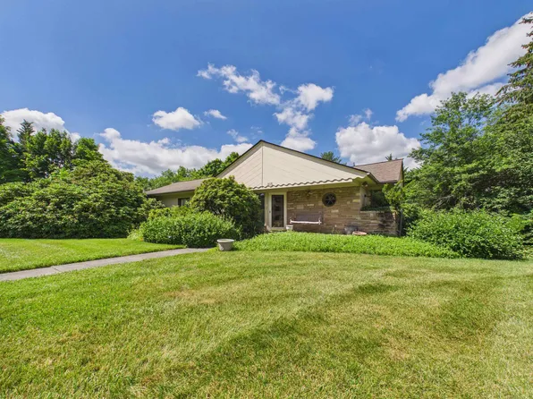 815 Hutcheson Dr, Blacksburg, VA 24060