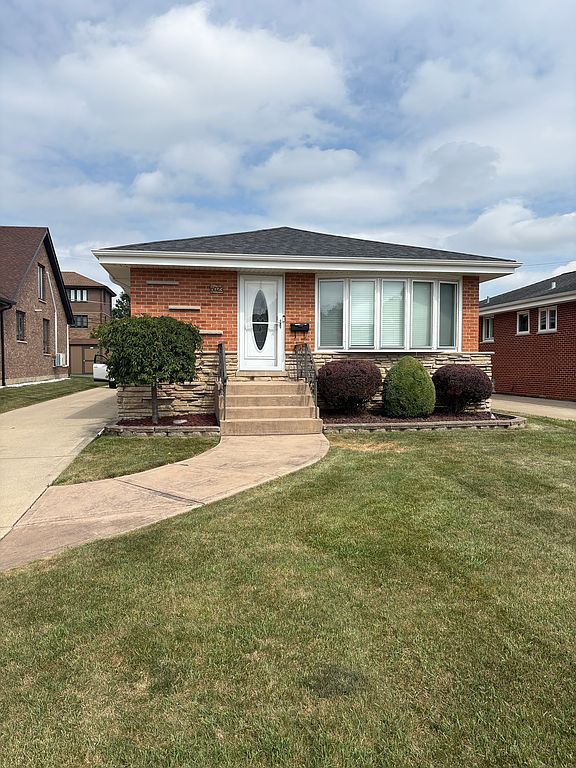 6023 N Emerson St - Property Image