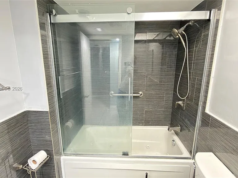 12500 SW 5th Ct #307M — Photo 14