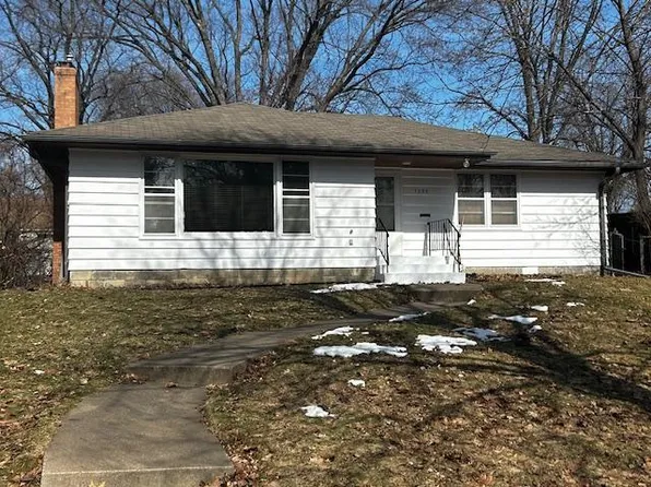 1839 Yorkshire Ave, Saint Paul, MN 55116