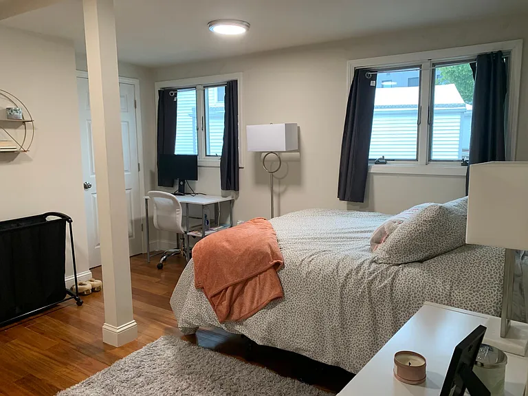 258 Salem St #1 — Photo 16