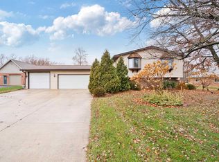 6936 Cassell Dr, Greentown, IN 46936