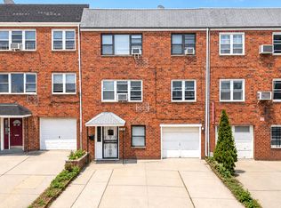 61-40 219th Street, Bayside, NY 11364
