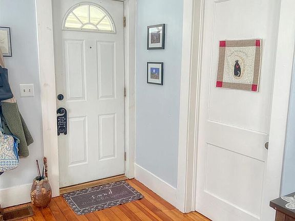 4th image of 517 N Michaels St